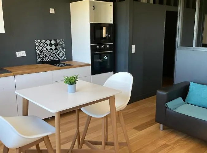 2 Chateau La Rose Des Vents アパート *